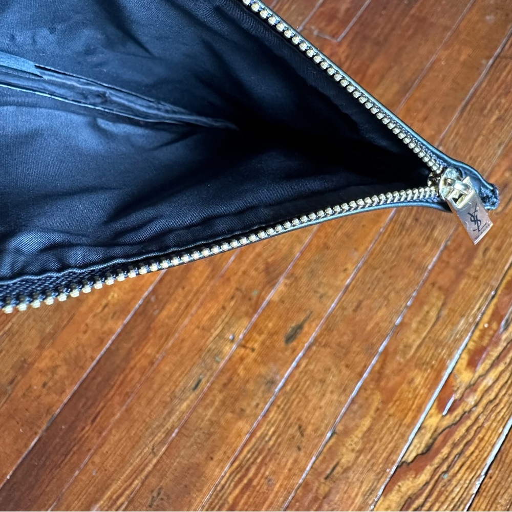 YSL Yves Saint Laurent Beaute Black Leather Zipper Pouch Clutch Bag Cosmetic - Picture 4 of 6